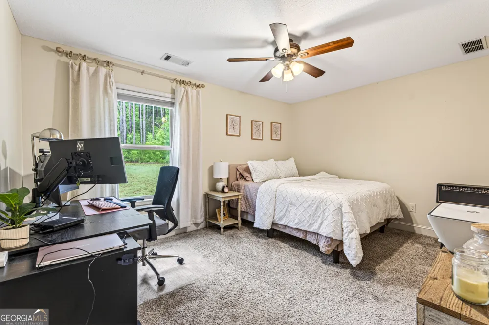 32 Armstrong DR Mansfield, GA 30055