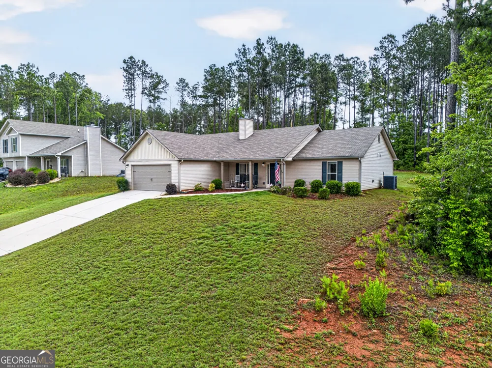 32 Armstrong DR Mansfield, GA 30055
