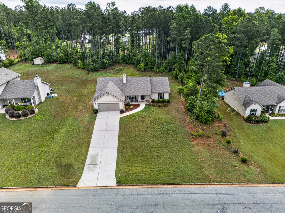32 Armstrong DR Mansfield, GA 30055