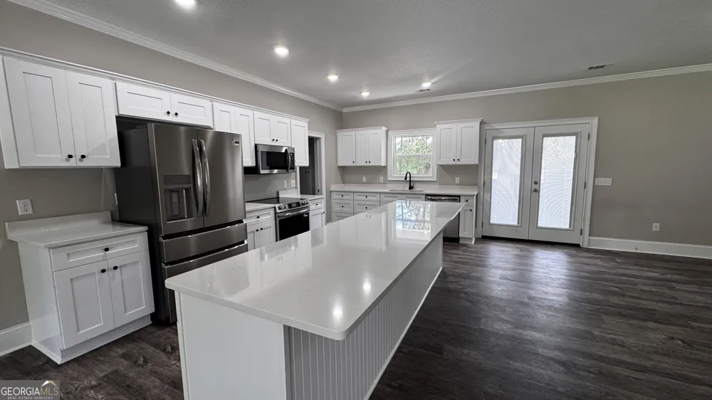 3 Willow Pointe Claxton, GA 30417