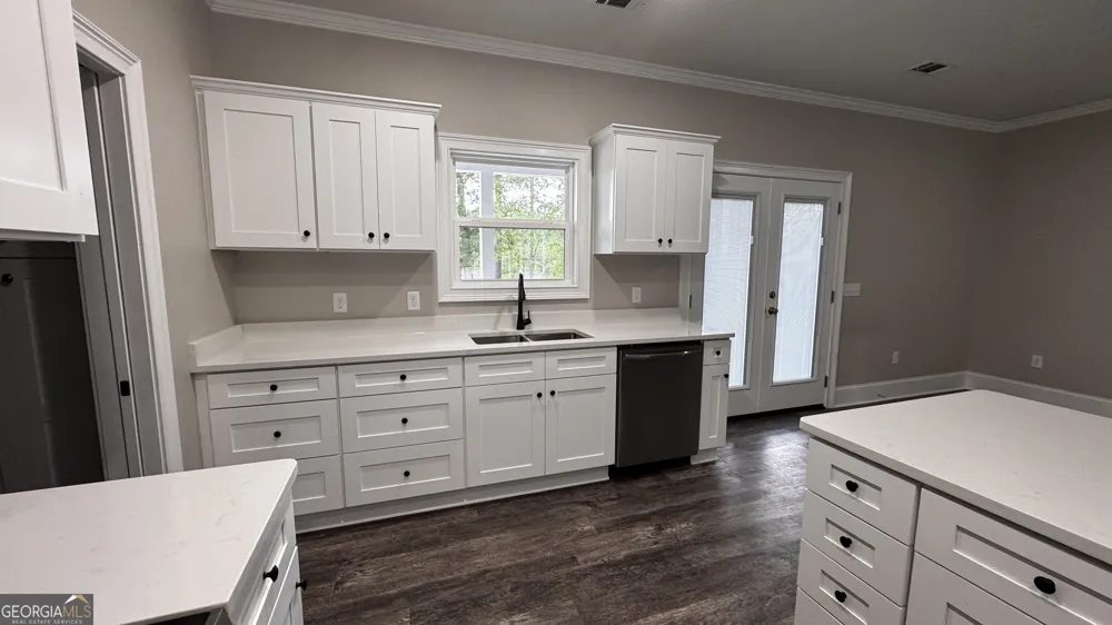 3 Willow Pointe Claxton, GA 30417