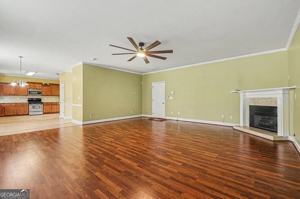 1420 Rose Terrace CIR Loganville, GA 30052