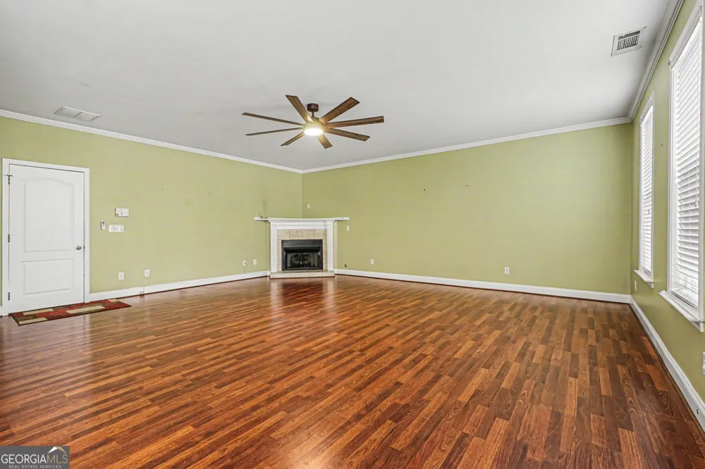1420 Rose Terrace CIR Loganville, GA 30052