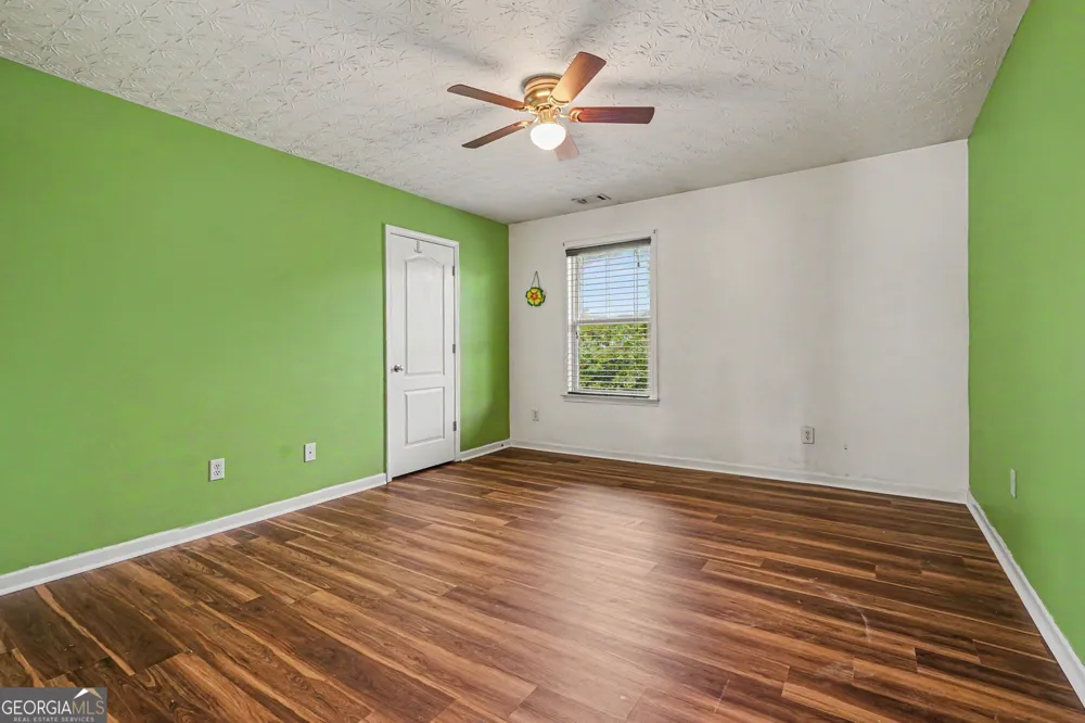 1420 Rose Terrace CIR Loganville, GA 30052