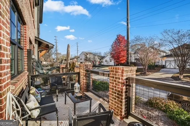905 Willingham DR Hapeville, GA 30354
