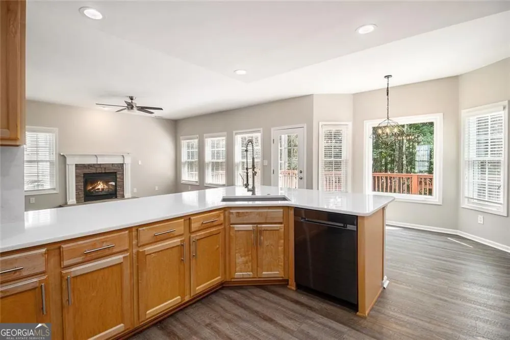 322 Westhill DR Newnan, GA 30265