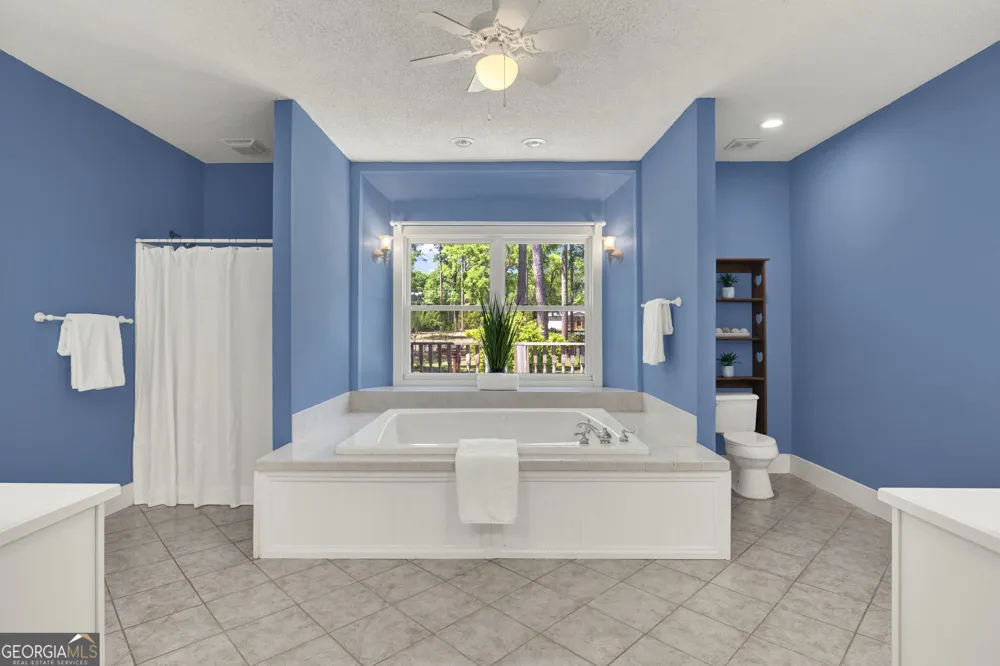 725 Blue Gill RD Ellabell, GA 31308
