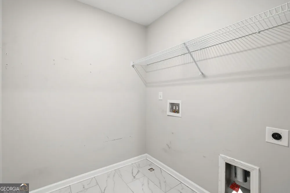 1162 Lanier Willow PATH Buford, GA 30518