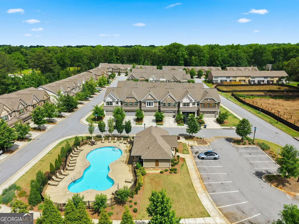 1162 Lanier Willow PATH Buford, GA 30518
