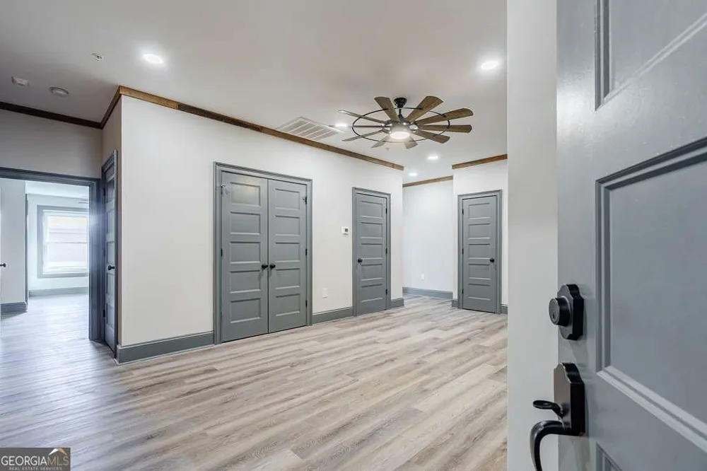 34 Depot ST Hartwell, GA 30643
