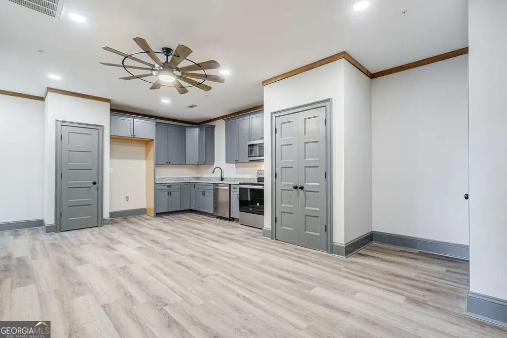 34 Depot ST Hartwell, GA 30643