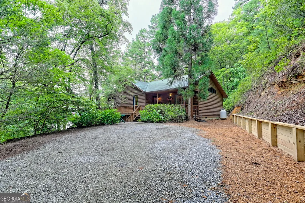 3019 Moccasin Creek RD Clarkesville, GA 30523