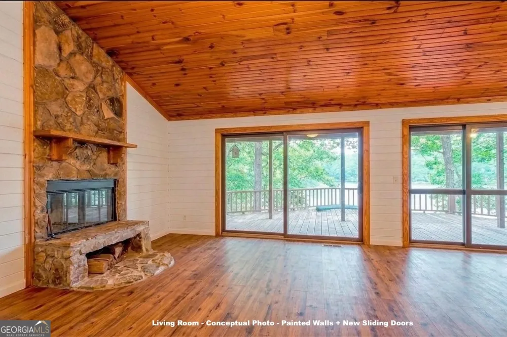 3019 Moccasin Creek RD Clarkesville, GA 30523