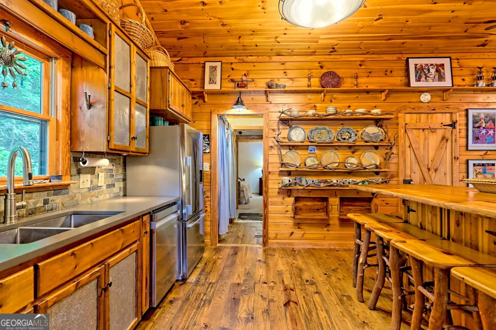 3019 Moccasin Creek RD Clarkesville, GA 30523