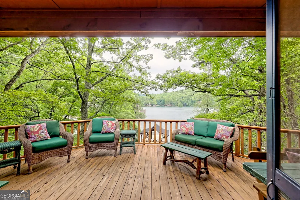 3019 Moccasin Creek RD Clarkesville, GA 30523