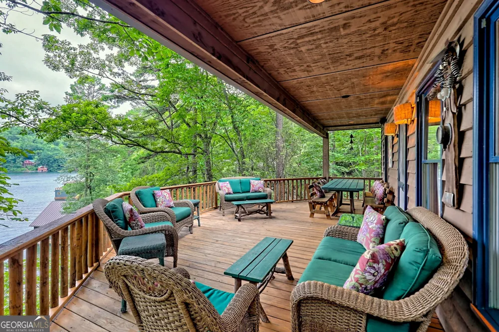 3019 Moccasin Creek RD Clarkesville, GA 30523