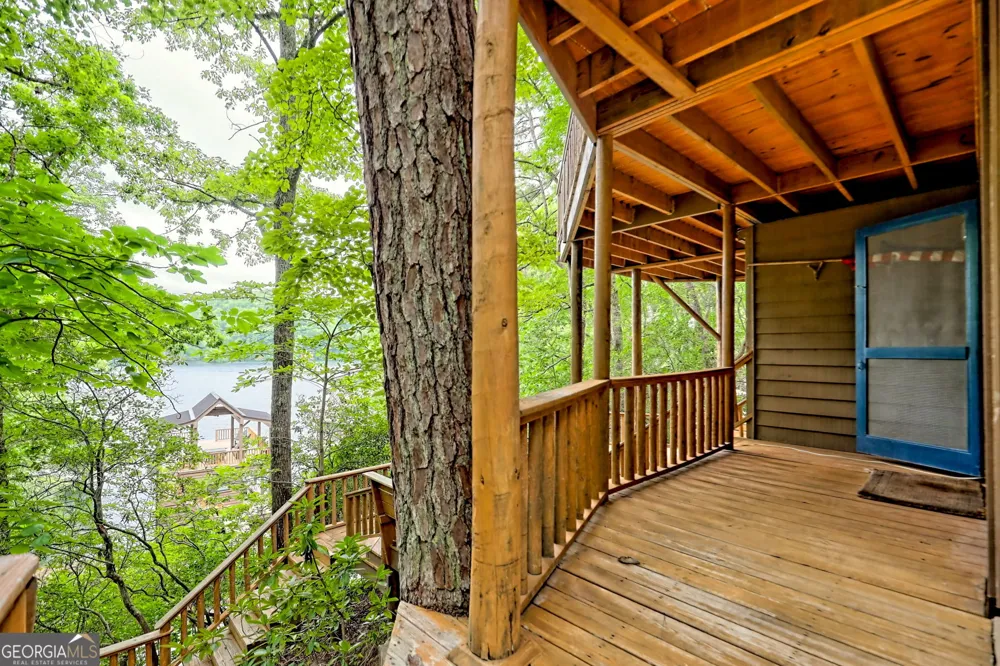 3019 Moccasin Creek RD Clarkesville, GA 30523