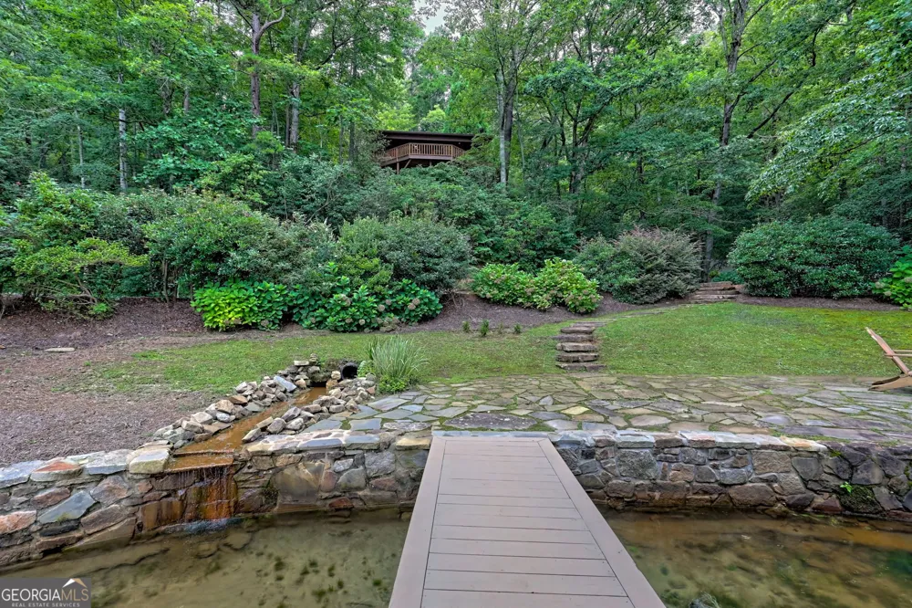 3019 Moccasin Creek RD Clarkesville, GA 30523