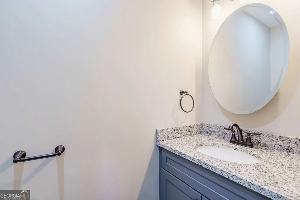 34 Depot ST Hartwell, GA 30643