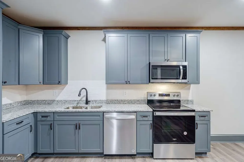 34 Depot ST Hartwell, GA 30643