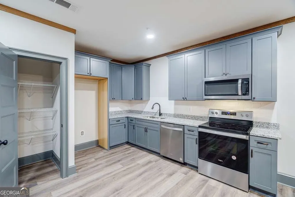 34 Depot ST Hartwell, GA 30643