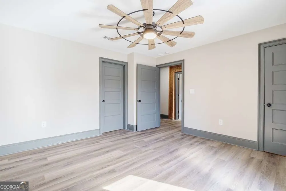 34 Depot ST Hartwell, GA 30643