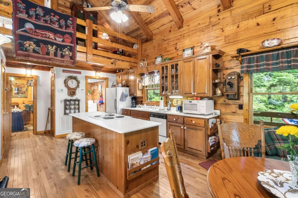 7866 Upper Hightower RD Hiawassee, GA 30546