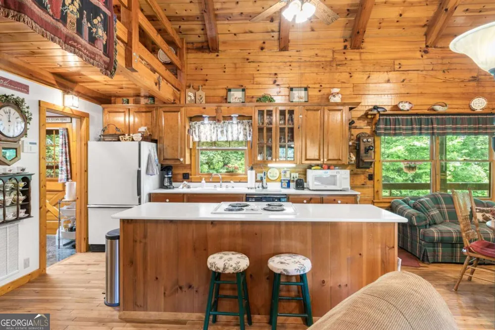 7866 Upper Hightower RD Hiawassee, GA 30546