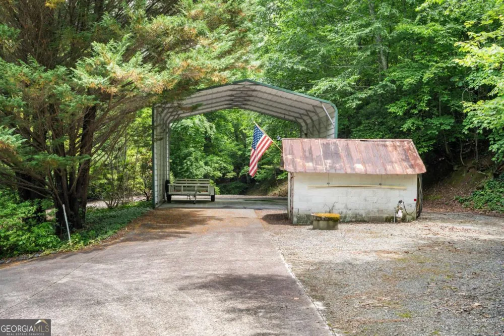 7866 Upper Hightower RD Hiawassee, GA 30546
