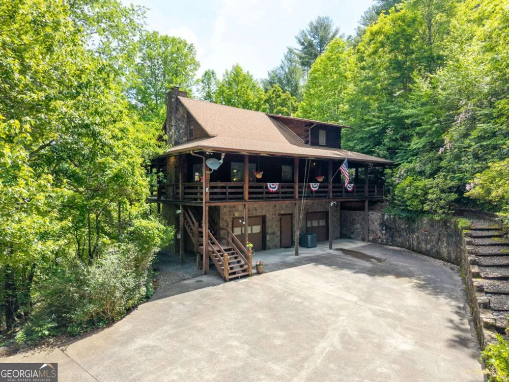 7866 Upper Hightower RD Hiawassee, GA 30546