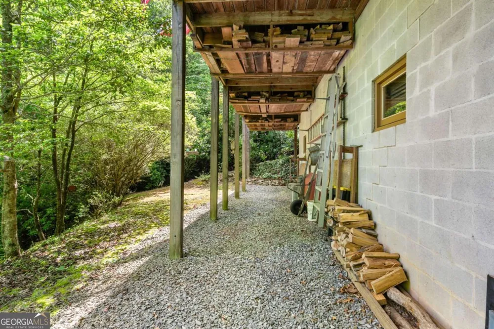 7866 Upper Hightower RD Hiawassee, GA 30546