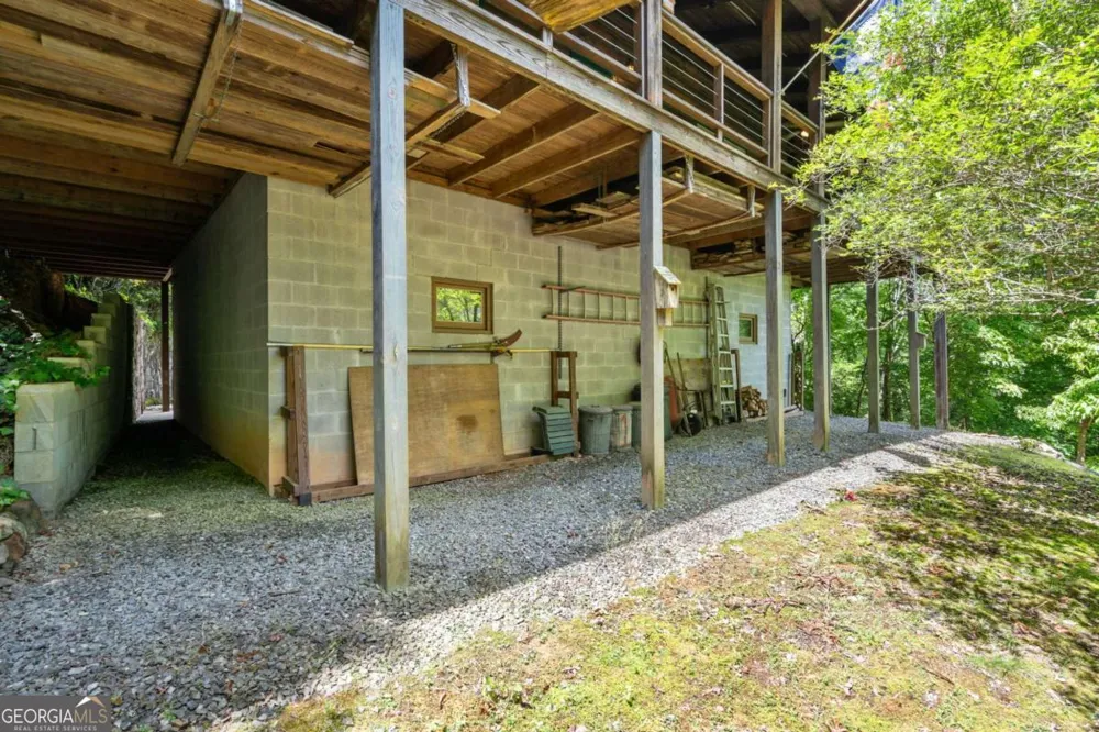 7866 Upper Hightower RD Hiawassee, GA 30546
