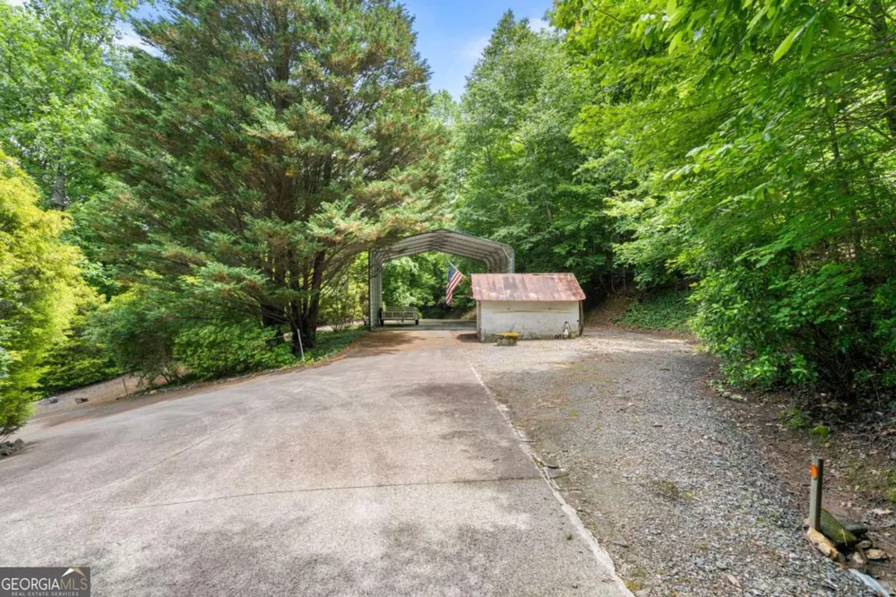 7866 Upper Hightower RD Hiawassee, GA 30546