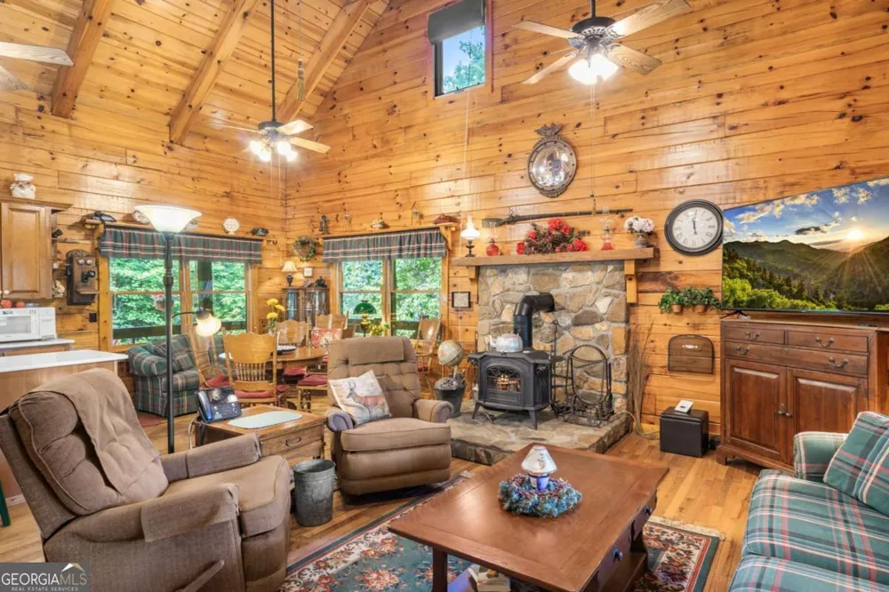 7866 Upper Hightower RD Hiawassee, GA 30546