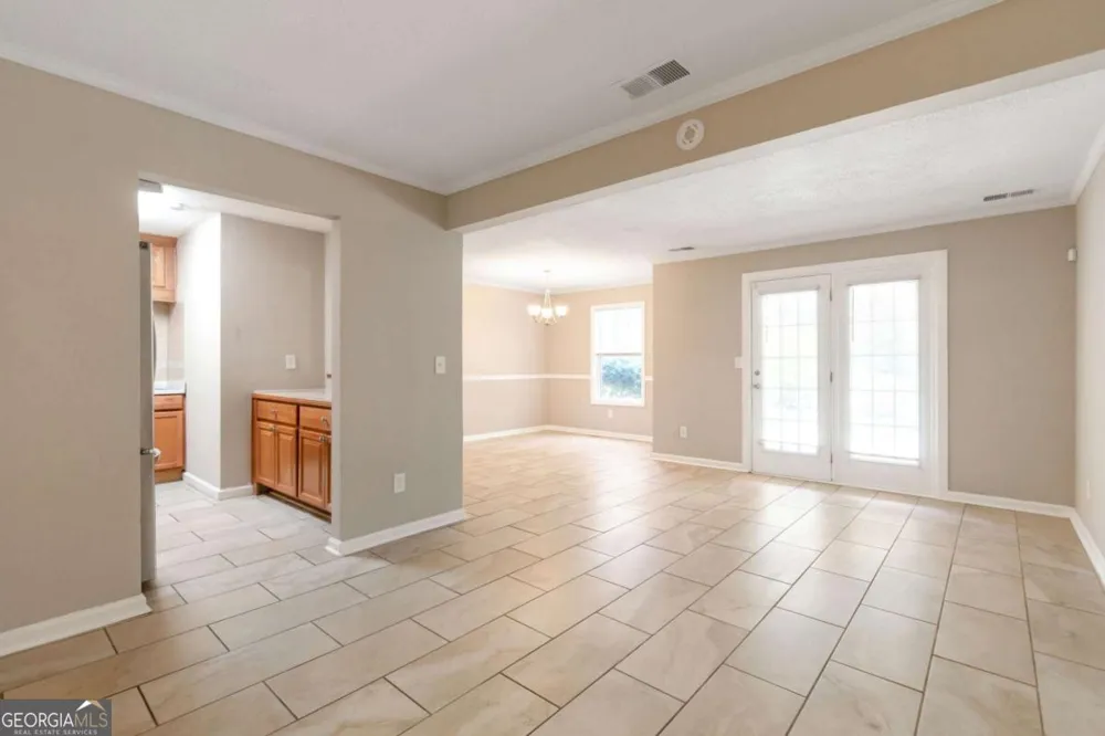 3597 Woodbriar CIR Tucker, GA 30084