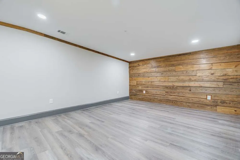 34 Depot ST Hartwell, GA 30643