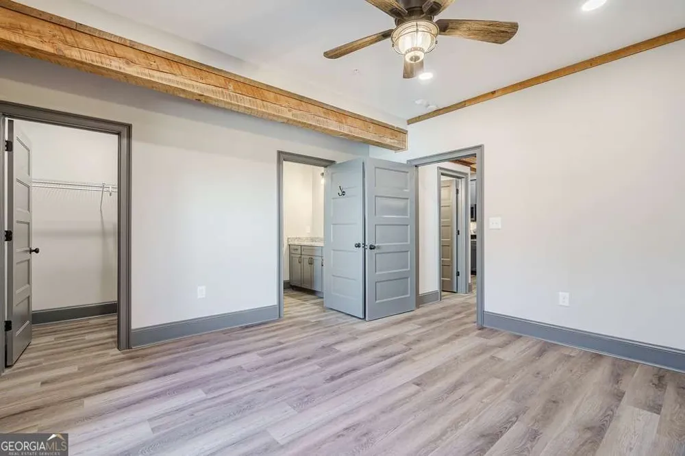 34 Depot ST Hartwell, GA 30643