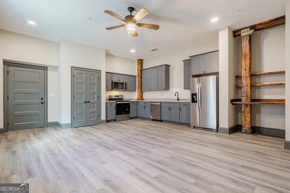 34 Depot ST Hartwell, GA 30643