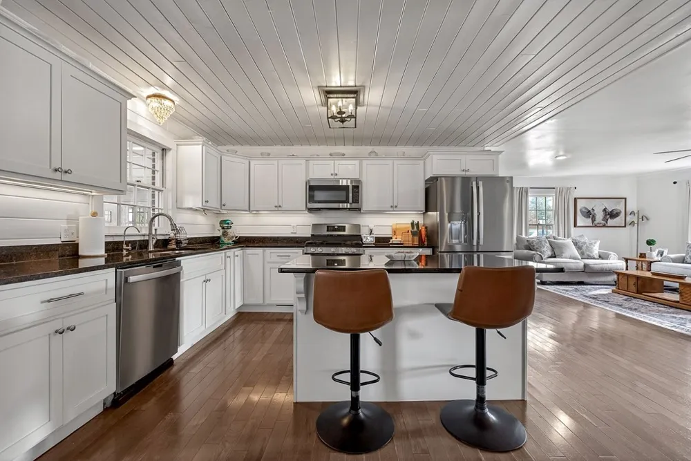 212 Oakland Dr Sparta, TN 38583