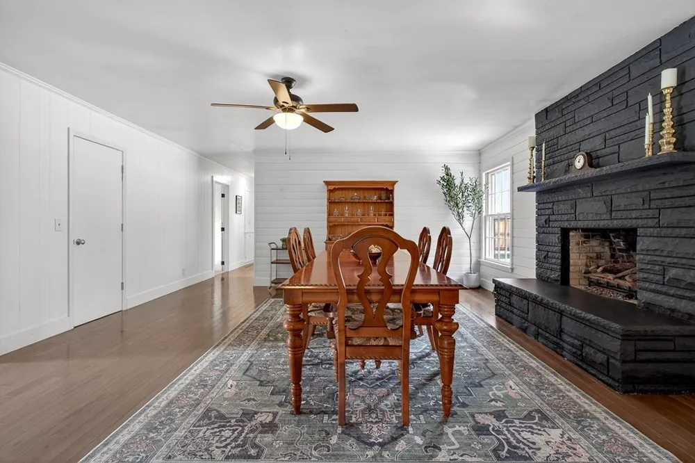 212 Oakland Dr Sparta, TN 38583