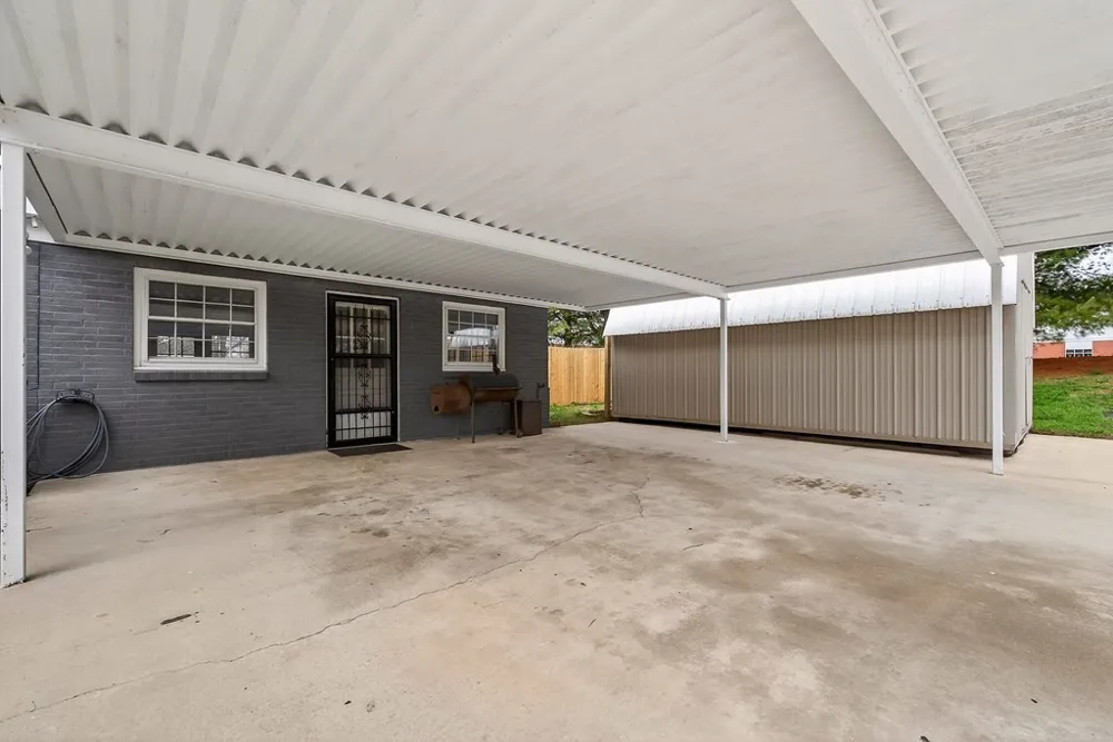 212 Oakland Dr Sparta, TN 38583