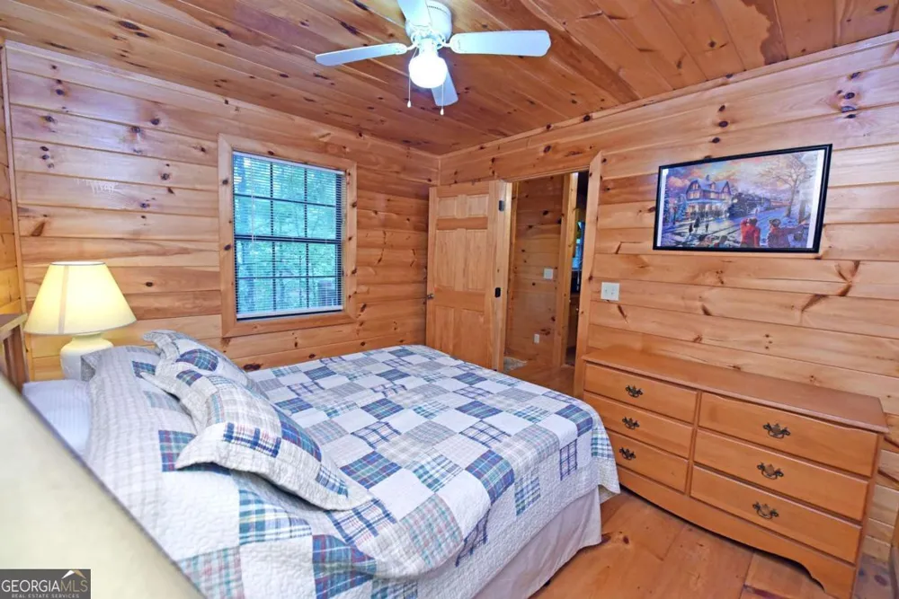 31 Eagle Feather DR Cherry Log, GA 30522