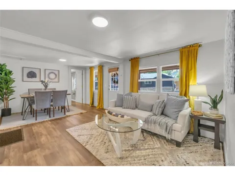 344 Plainview Place