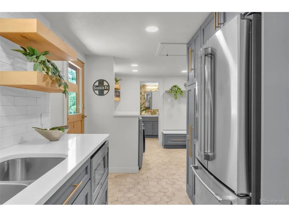 344 Plainview Place Manitou Springs, CO 80829
