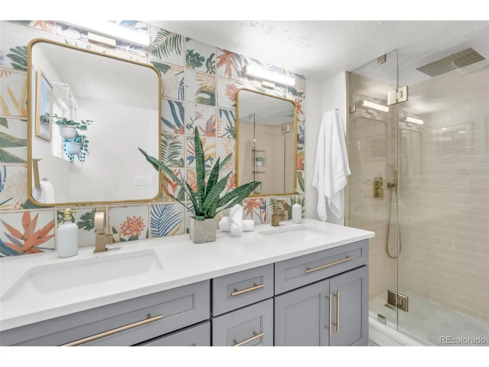 344 Plainview Place Manitou Springs, CO 80829