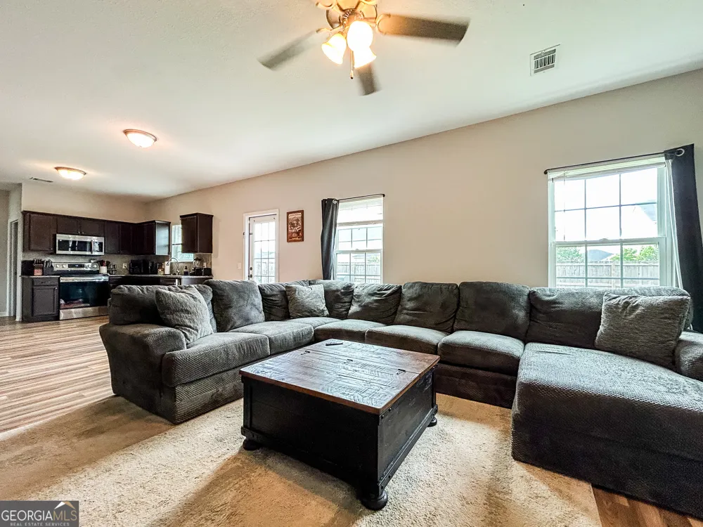91 W.W. Winn AVE Hinesville, GA 31313