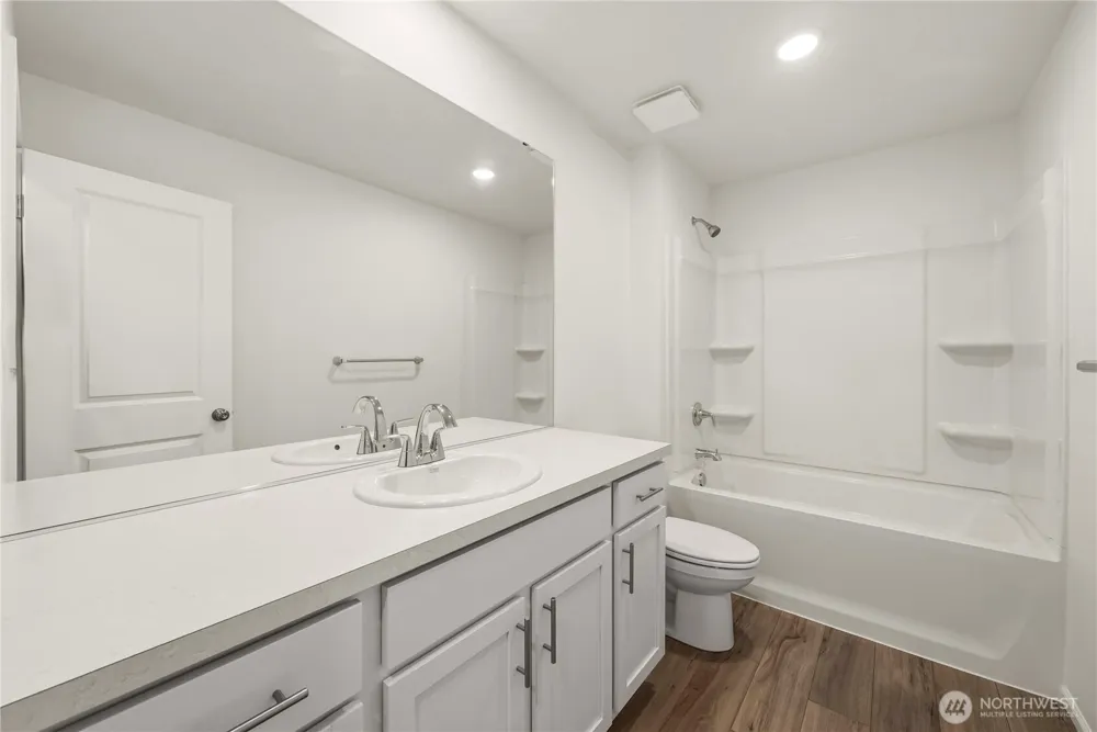 1448 Salzer Creek Drive Centralia, WA 98531