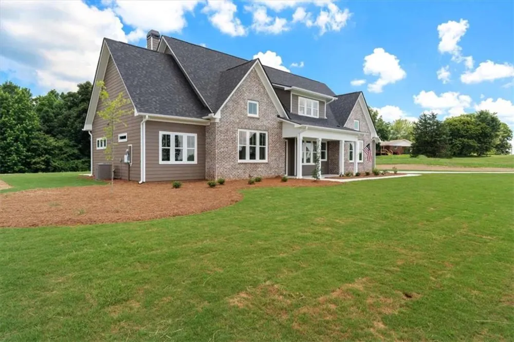 591 Welcome Road Roopville, GA 30170