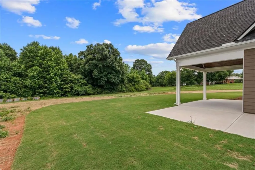 591 Welcome Road Roopville, GA 30170