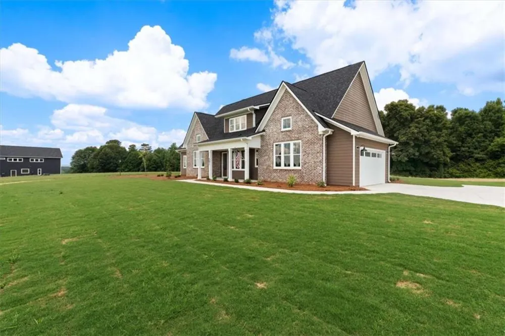 591 Welcome Road Roopville, GA 30170